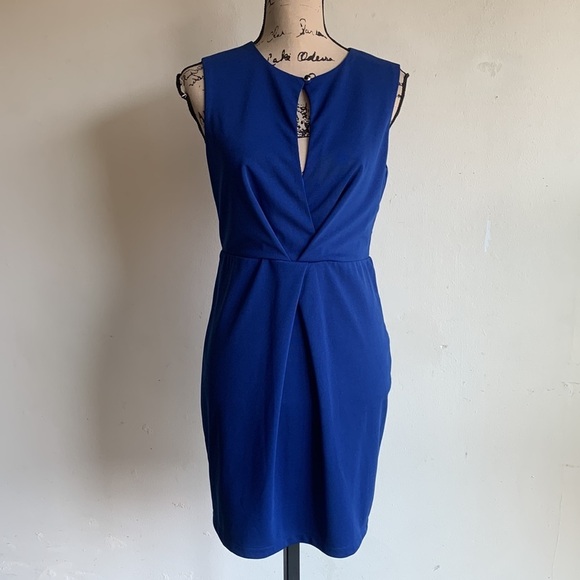 Gracia Royal Blue Shift Dress Size Medium NWT - Picture 2 of 12